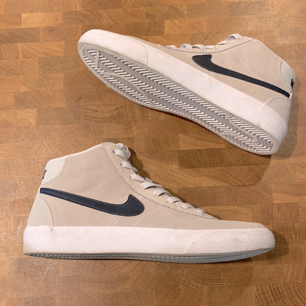 Nike SB Blazer Mid Shoes